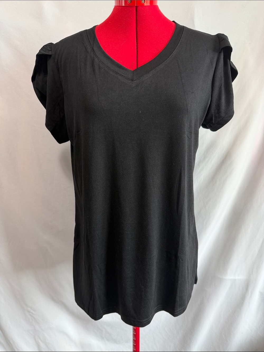 Women's Black V-Neck Short Puff Sleeve Tee